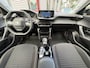 Peugeot e-2008 EV Active Pack 50 kWh -SOH 91.25%-3 FASE-TREKHAAK-CLIMA-CAMERA-CRUISECONTROL-NAVI-FULL LED-DEALER OH!