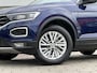 Volkswagen T-Roc 1.0 TSI Style Pano, Navi, Trekhaak, Rijklaar met beurt & garantie!