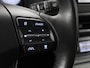 Hyundai Kona Electric EV Premium 64 KWh | SOH 96.2% | Leder | Trekhaak | Head-up | Stoelventilatie | Stuur/stoel verwarming | Adaptive cruise | Camera | Park assist | Carplay | Dodehoek detectie | Krell sound |