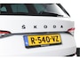 Skoda Kodiaq 1.5 TSI 150 PK Sportline Business Orig. NL | Elek. Trekhaak | Dig. Cockpit | Adapt. Cruise | Stoelverw. | PDC | Camera | NAV + App. Connect | ECC | Elek. Klep | LM 19" |