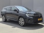 Renault Espace E-Tech full hybrid 200 iconic 7p. / Fabrieksgarantie tot 09-2027 / Panoramadak / Harman Kardon / Pack Advanced Drive / All season banden / Trekgewicht 1500 kg / Elektrische achterklep / Stuur- Stoel & Voorruit verwarming / Rondomzicht camera /