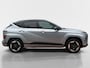 Hyundai Kona Electric Comfort Smart 65.4 kWh | Zeer nette auto | Trekhaak | Head up display | Stoel & stuur verwarming | Apple CarPlay & Android Auto | Fabrieksgarantie | NAP