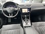 Skoda Superb 1.5 TSI ACT Business Edition / AUTOMAAT/ CRUISE/ PARK.SENSOR.V+A/ CAMERA/ SMARTLINK/ STOELVERWARM./ MEMORY SEAT/ CANTON AUDIO/ ELEK.ACHTERKLEP/ DIGITAL DASH/ NAVI/ DAB/ CLIMA/ 18'' LMV
