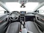 Peugeot e-2008 SUV Active 50 kWh 136pk | Accu 94% | 3-Fase | Navigatie via Apple Carplay en Android auto | Automatische airco | Cruise control |