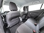 Peugeot e-2008 SUV Active 50 kWh 136pk | Accu 94% | 3-Fase | Navigatie via Apple Carplay en Android auto | Automatische airco | Cruise control |