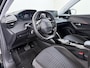 Peugeot e-2008 SUV Active 50 kWh 136pk | Accu 94% | 3-Fase | Navigatie via Apple Carplay en Android auto | Automatische airco | Cruise control |