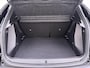 Peugeot e-2008 SUV Active 50 kWh 136pk | Accu 94% | 3-Fase | Navigatie via Apple Carplay en Android auto | Automatische airco | Cruise control |