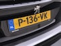 Peugeot e-2008 SUV Active 50 kWh 136pk | Accu 94% | 3-Fase | Navigatie via Apple Carplay en Android auto | Automatische airco | Cruise control |