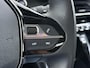 Peugeot e-2008 SUV Active 50 kWh 136pk | Accu 94% | 3-Fase | Navigatie via Apple Carplay en Android auto | Automatische airco | Cruise control |