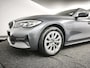 BMW 3-Serie Touring 330e Business Edition Plus | Leder | Achteruitrijcamera | Panoramadak | Stoelverwarming |