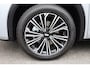 Geely Starray EM-i 1.5 Max+ PANO MEMORY MASSAGE 4XSTOEL/STUURVERW STOELVERK. HUD CARPLAY 360-CAMERA SFEERVERL. 2XPDC 19''LMV ENZ. ENZ.