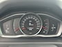 Volvo V70 2.0 D2 Classic Edition 1e eigenaar! Lederen bekleding, Cruise control, Climate control, Verwarmde stoelen voor, Verwarmde voorruit, Trekhaak, Dual-Xenon adaptief, Sensus Pro met Volvo on Call
