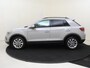 Volkswagen T-Roc 1.0 TSI Life | Achteruitrijcamera | Adaptieve cruise control | Keyless | Lane assist | Airco | Parkeersassistent | Carplay |