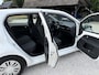 Volkswagen Up! 1.0 move up! Navigatie, Airco, Cruise.