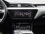 Audi Q8 e-tron 55 quattro Edition 115 kWh 408 PK | Automaat | Navigatie | Apple Carplay | Android Auto | Parkeersensoren | Trekhaak | Climate Control | Cruise Control |
