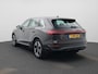 Audi Q8 e-tron 55 quattro Edition 115 kWh 408 PK | Automaat | Navigatie | Apple Carplay | Android Auto | Parkeersensoren | Trekhaak | Climate Control | Cruise Control |