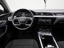 Audi Q8 e-tron 55 quattro Edition 115 kWh 408 PK | Automaat | Navigatie | Apple Carplay | Android Auto | Parkeersensoren | Trekhaak | Climate Control | Cruise Control |