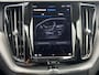 Volvo XC60 2.0 T6 350 pk Plug-in Hybrid AWD Plus Dark Panoramadak 360 Camera Full Led Harman Kardon Audio Stuurverwarming Bliss 19 Inch Elek Stoelen Vol Leder Stoelverwarming Navigatie Vapour Grey Plug-in hybride Long Range