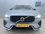 Volvo XC60 2.0 T6 350 pk Plug-in Hybrid AWD Plus Dark Panoramadak 360 Camera Full Led Harman Kardon Audio Stuurverwarming Bliss 19 Inch Elek Stoelen Vol Leder Stoelverwarming Navigatie Vapour Grey Plug-in hybride Long Range