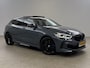 BMW 1-Serie M135i xDrive High Executive M-Sport | Pano | HuD | Alcantara | BMW LED | Virtual | Sfeer | Carplay