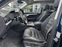 Volkswagen Touareg 3.0 TDI R-Line | Full Option | Pano | Luchtvering | Trekhaak | Dynaudio |