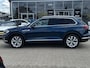 Volkswagen Touareg 3.0 TDI R-Line | Full Option | Pano | Luchtvering | Trekhaak | Dynaudio |