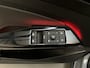 Volkswagen ID.4 Life 77 kWh SoH 93% Stoelverwarming Trekhaak Parkeersensoren DAB+
