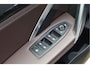 BMW X1 sDrive18i | ORG. NL | DEALERONDERHOUDEN | NIEUW MODEL!