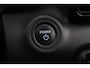 Toyota Yaris 1.5 Hybrid 115 Dynamic | Apple Carplay / Android Auto | Dodehoek detectie | Parkeersensoren voor/achter | Stoel-/stuurverwarming | Adaptive Cruise | Clima | Keyless | Camera | 16 inch