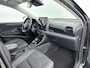 Toyota Yaris 1.5 Hybrid 115 Dynamic | Apple Carplay / Android Auto | Dodehoek detectie | Parkeersensoren voor/achter | Stoel-/stuurverwarming | Adaptive Cruise | Clima | Keyless | Camera | 16 inch