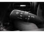 Toyota Yaris 1.5 Hybrid 115 Dynamic | Apple Carplay / Android Auto | Dodehoek detectie | Parkeersensoren voor/achter | Stoel-/stuurverwarming | Adaptive Cruise | Clima | Keyless | Camera | 16 inch