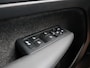 Volvo XC40 B4 AUT(7) PLUS DARK TREKHAAK STOELVERWARMING NAVI ACC BLIS