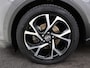 Toyota C-HR / C-HR+ 1.8 Hybrid Style | Dodehoek detectie | Parkeersensoren voor+achter met assistent | Navigatie | Climate Control | Cruise Control Adaptive | Achteruitrijcamera | Bluetooth |