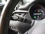 Toyota C-HR / C-HR+ 1.8 Hybrid Style | Dodehoek detectie | Parkeersensoren voor+achter met assistent | Navigatie | Climate Control | Cruise Control Adaptive | Achteruitrijcamera | Bluetooth |