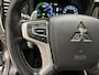 Mitsubishi Outlander 2.4 PHEV Intense+ | Panoramadak | Stoel + Suur verwarming | 360 Camera