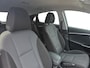 Hyundai i30 1.6 GDI Go! | 1e eigenaar | Volledig onderhouden! | Navigatie | Cruise Control | Achteruitrijcamera | Elektr. ramen | Climate Control | 12 maanden garantie!