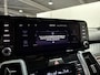 Kia Sorento 1.6 T-GDI Plug-in Hybrid 4WD ExecutiveLine 7p. Alle opties aanwezig ! Unieke auto ! 7 persoons ! Super KM ! Nergens zo mooi te koop !