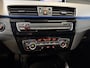 BMW X1 xDrive25e High Executive | M-pakket | Camera | Afn. trekhaak | Leder | Sfeerverlichting | Full LED