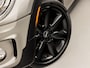 MINI Clubman 2.0 Cooper S Chilli 192Pk Automaat (PANORAMADAK, GROOT NAVI, MEMORY SEAT, LEDER, HARMAN/KARDON, CAMERA, STOELVERWARMING, LED KOPLAMPEN, NIEUWSTAAT)