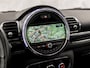 MINI Clubman 2.0 Cooper S Chilli 192Pk Automaat (PANORAMADAK, GROOT NAVI, MEMORY SEAT, LEDER, HARMAN/KARDON, CAMERA, STOELVERWARMING, LED KOPLAMPEN, NIEUWSTAAT)