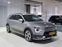 Kia Niro Hybrid 1.6 GDi DynamicLine 18"LM velgen, 10 jaar garantie*, Nieuwe model, Super Luxe !