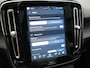 Volvo XC40 Recharge Ultimate 69 kWh 232pk Dealer O.H | Panodak | 360 Camera | Adaptive Cruise | Harman / Kardon | Alcantara Sportstoelen Memory & Verwarmd | BLIS | Keyless | Apple Carplay | Pilot Assist | Stuurverwarming | Google Assistant & Maps | Navigatie | DAB | 19"L.M |