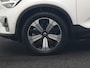 Volvo XC40 Recharge Ultimate 69 kWh 232pk Dealer O.H | Panodak | 360 Camera | Adaptive Cruise | Harman / Kardon | Alcantara Sportstoelen Memory & Verwarmd | BLIS | Keyless | Apple Carplay | Pilot Assist | Stuurverwarming | Google Assistant & Maps | Navigatie | DAB | 19"L.M |