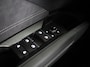 Audi Q4 e-tron S edition 82 kWh 286 pk | Nieuw Model | Glazen panoramadak | Techniekpakket plus | Trekhaak | S line leder zwart |