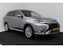 Mitsubishi Outlander 2.4 PHEV Instyle (PANORAMADAK, NAVIGATIE, STOEL-/STUURVERWARMING, 360 CAMERA, TREKHAAK, ADAPTIEVE CRUISE)