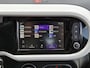 Renault Twingo Z.E. R80 Collection / SOH 94% / Dealer onderhouden / Airco / Navigatie via Apple Carplay of Android Auto / Cruise control / Parkeersensoren achter / Lichtmetalen wielen 15“ / Elektrische ramen voor /