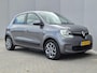 Renault Twingo Z.E. R80 Collection / SOH 94% / Dealer onderhouden / Airco / Navigatie via Apple Carplay of Android Auto / Cruise control / Parkeersensoren achter / Lichtmetalen wielen 15“ / Elektrische ramen voor /