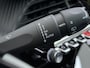 Peugeot e-208 GT Pack 50 kWh 136pk | Accu 91% | Navigatie | Panorama dak | Stoelverwarming | Alcantara bekleding | Cruise control adaptief | Camera achter | Apple Carplay en Android auto