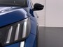 Peugeot e-208 GT Pack 50 kWh 136pk | Accu 91% | Navigatie | Panorama dak | Stoelverwarming | Alcantara bekleding | Cruise control adaptief | Camera achter | Apple Carplay en Android auto