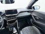 Peugeot e-208 GT Pack 50 kWh 136pk | Accu 91% | Navigatie | Panorama dak | Stoelverwarming | Alcantara bekleding | Cruise control adaptief | Camera achter | Apple Carplay en Android auto